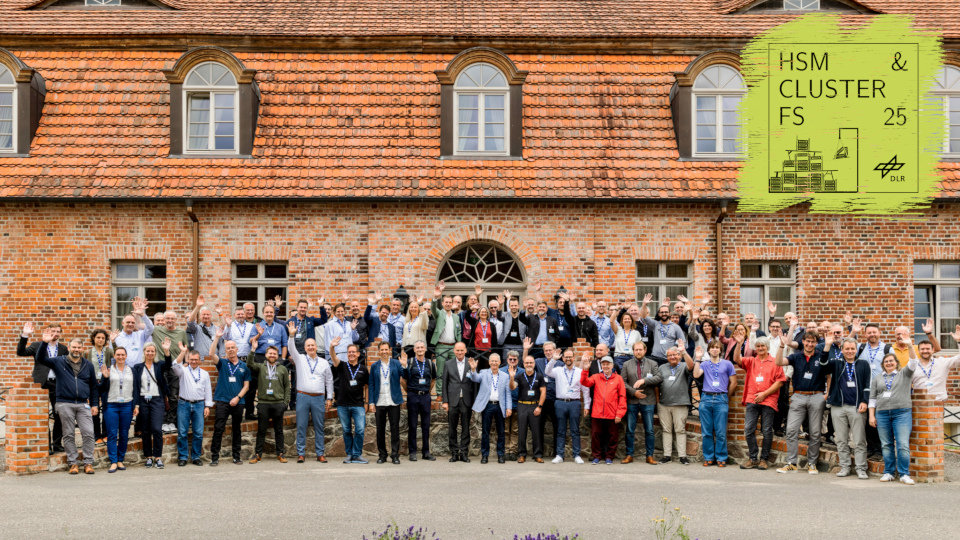 Gruppenfoto der HSM & Cluster FS 2025 hsm_clusterfs_2025_gruppenfoto_lowres